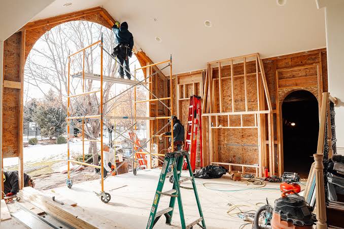 when to DIY vs hire a contractor home improvement when to DIY vs hire a contractor home improvement